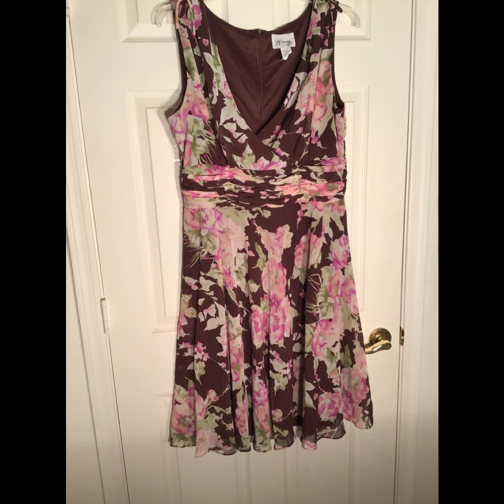 DJ SUMMERS FIT AND FLARE DRESS